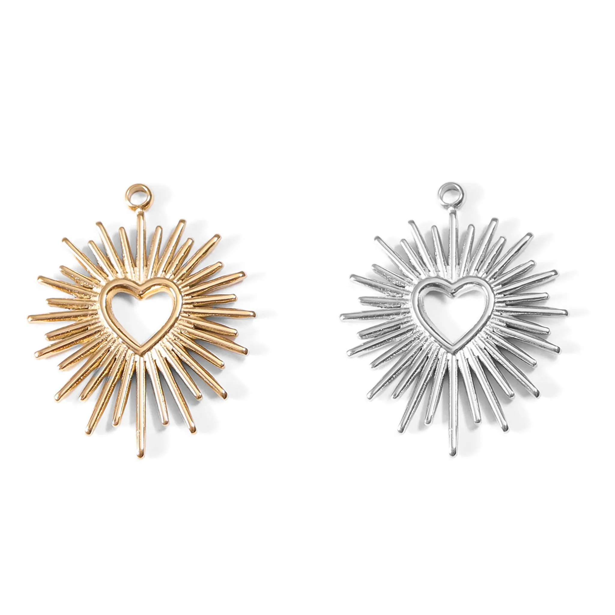 18K Gold PVD Stainless Steel Textured Sunburst Heart Charm / PDL0068