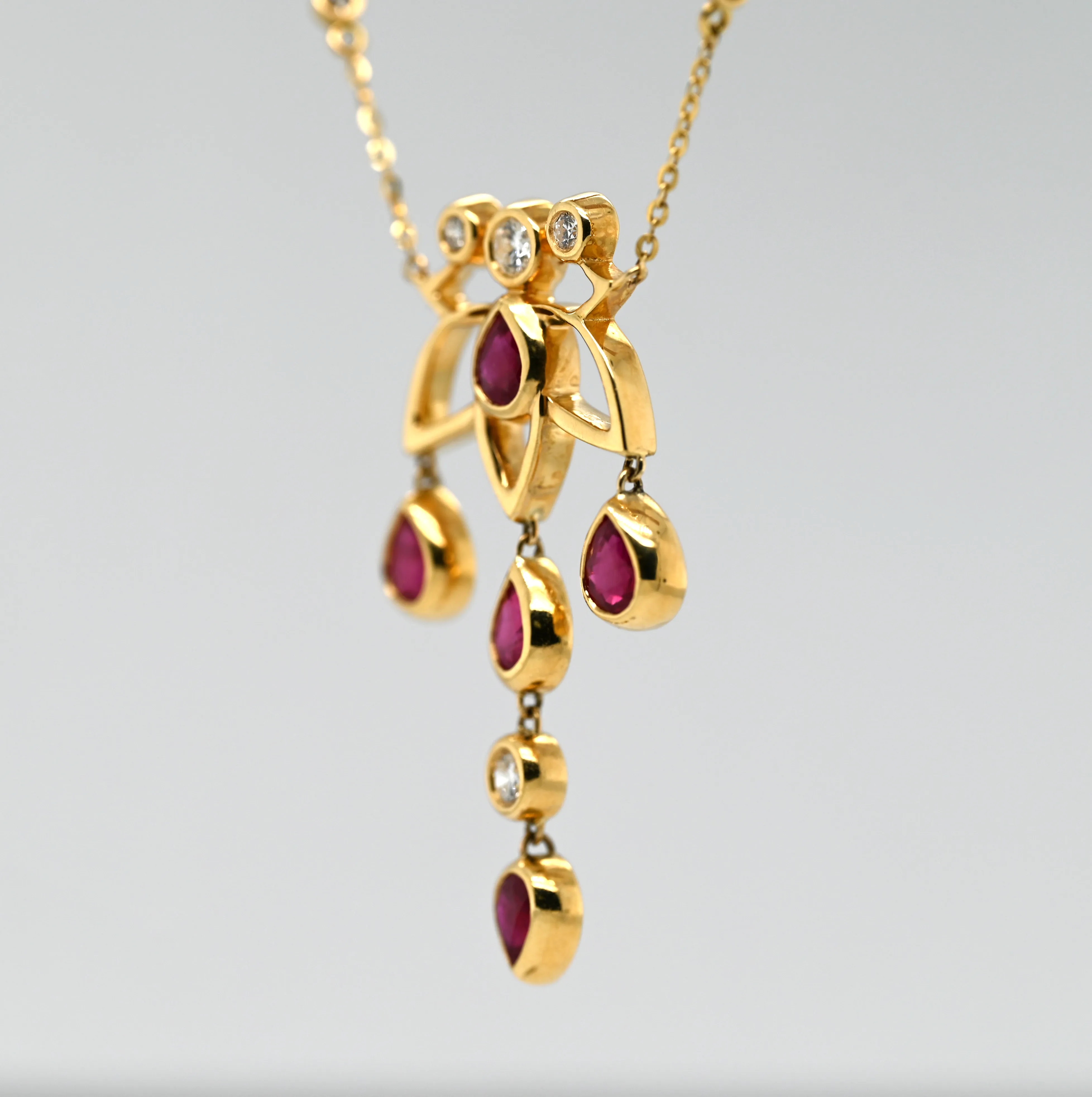 1.96CTW RUBY & DIAMOND PENDANT