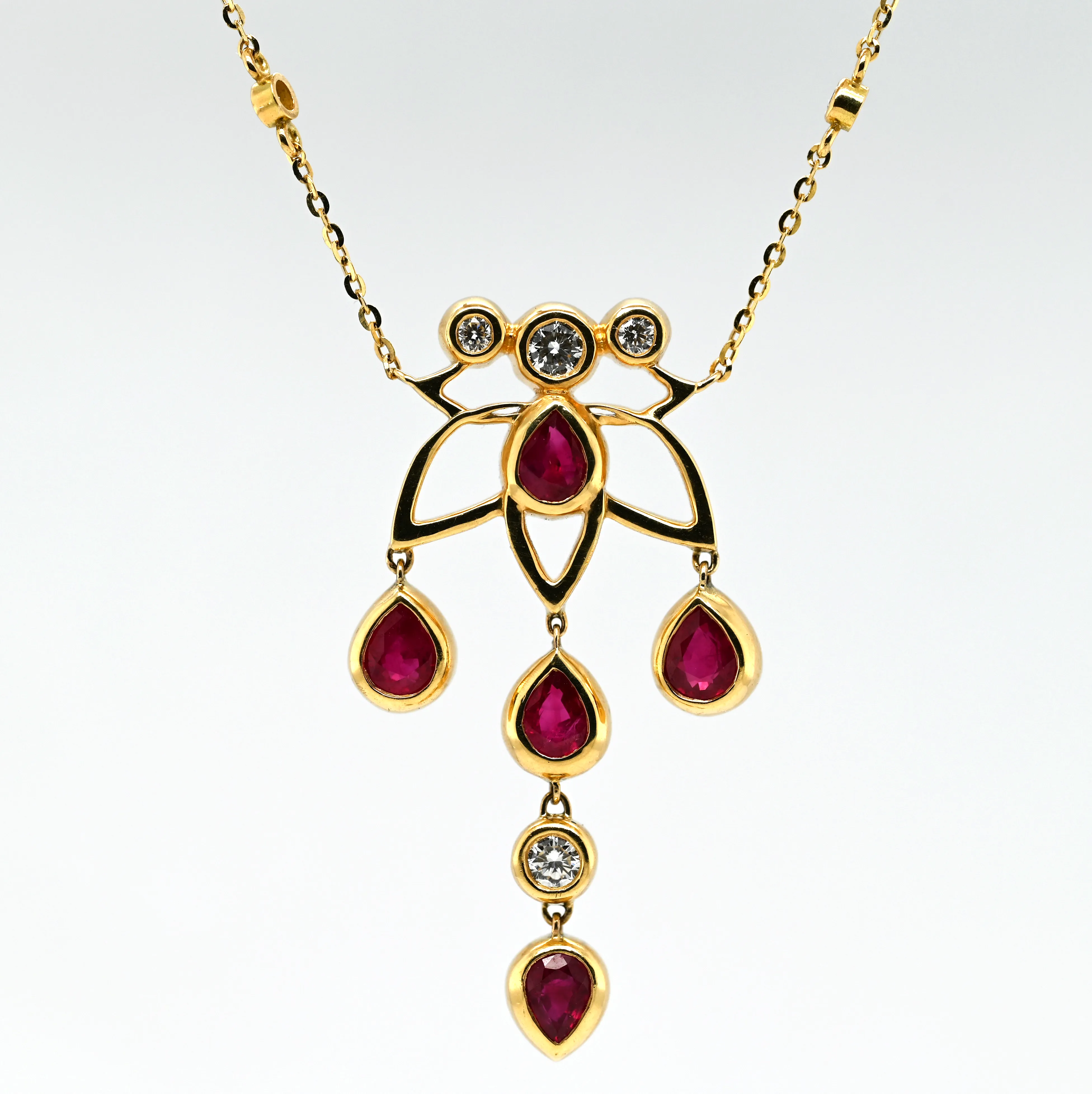 1.96CTW RUBY & DIAMOND PENDANT