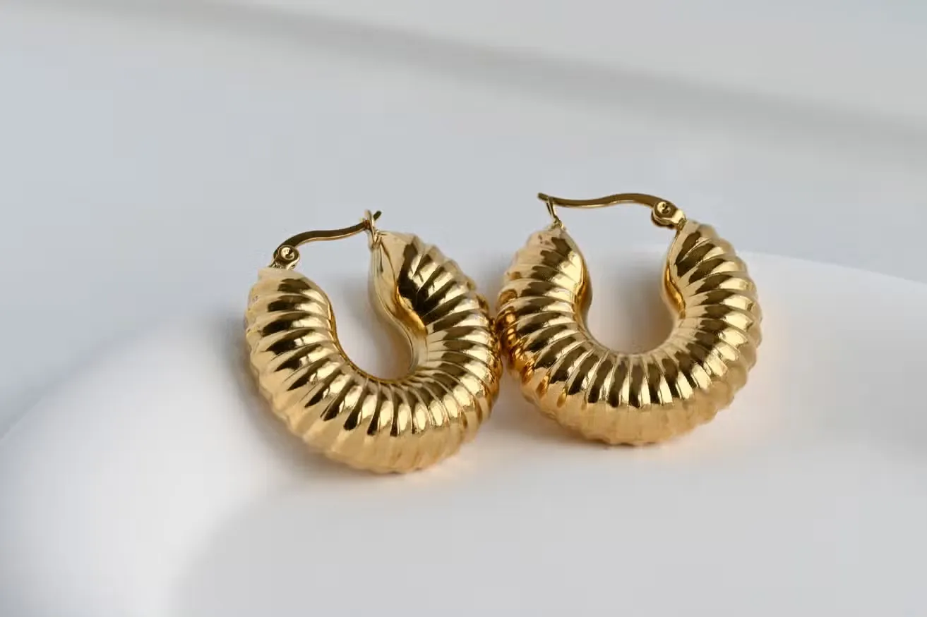 Glamfox - Textured Chunky Snail Hoops