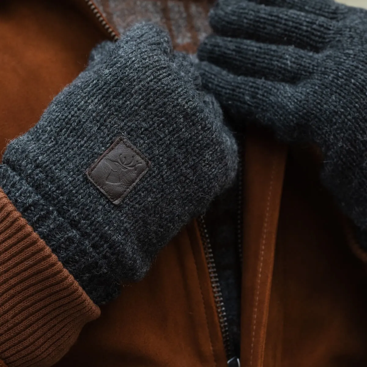 Hudson (dark grey) - knitted gloves from Shetland wool with warm fleece lining