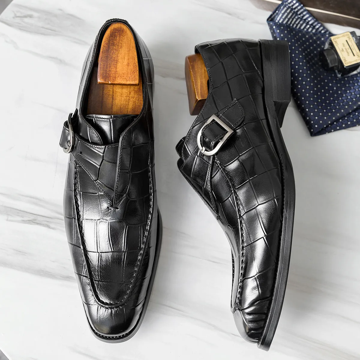 Men Classic Glossy Leather Oxford Shoes